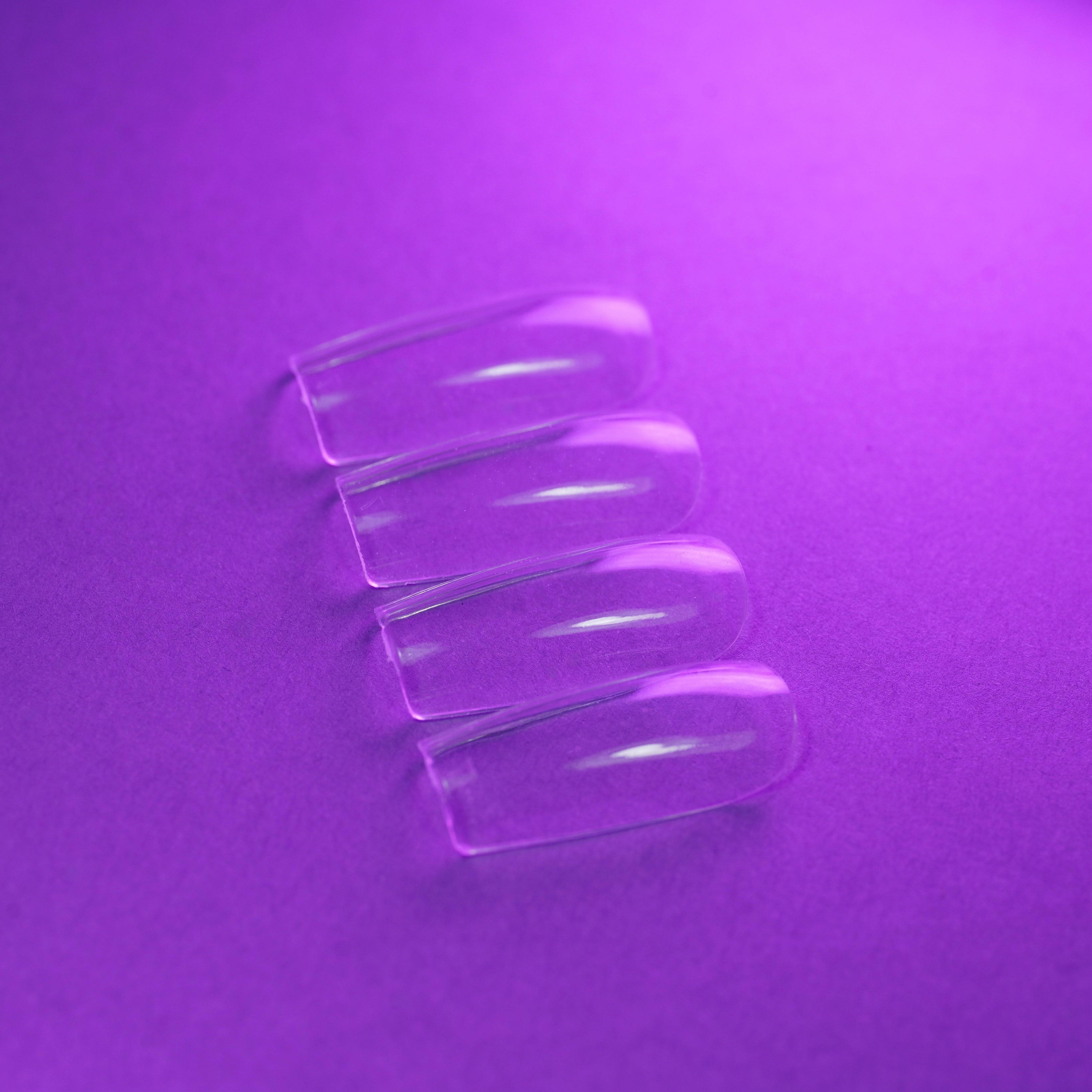 Capsules américaines medium square – transparence et courbure naturelle, parfaites pour une finition impeccable