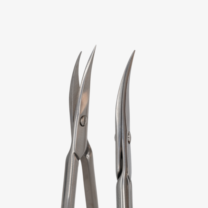 Ciseaux à cuticules A/1