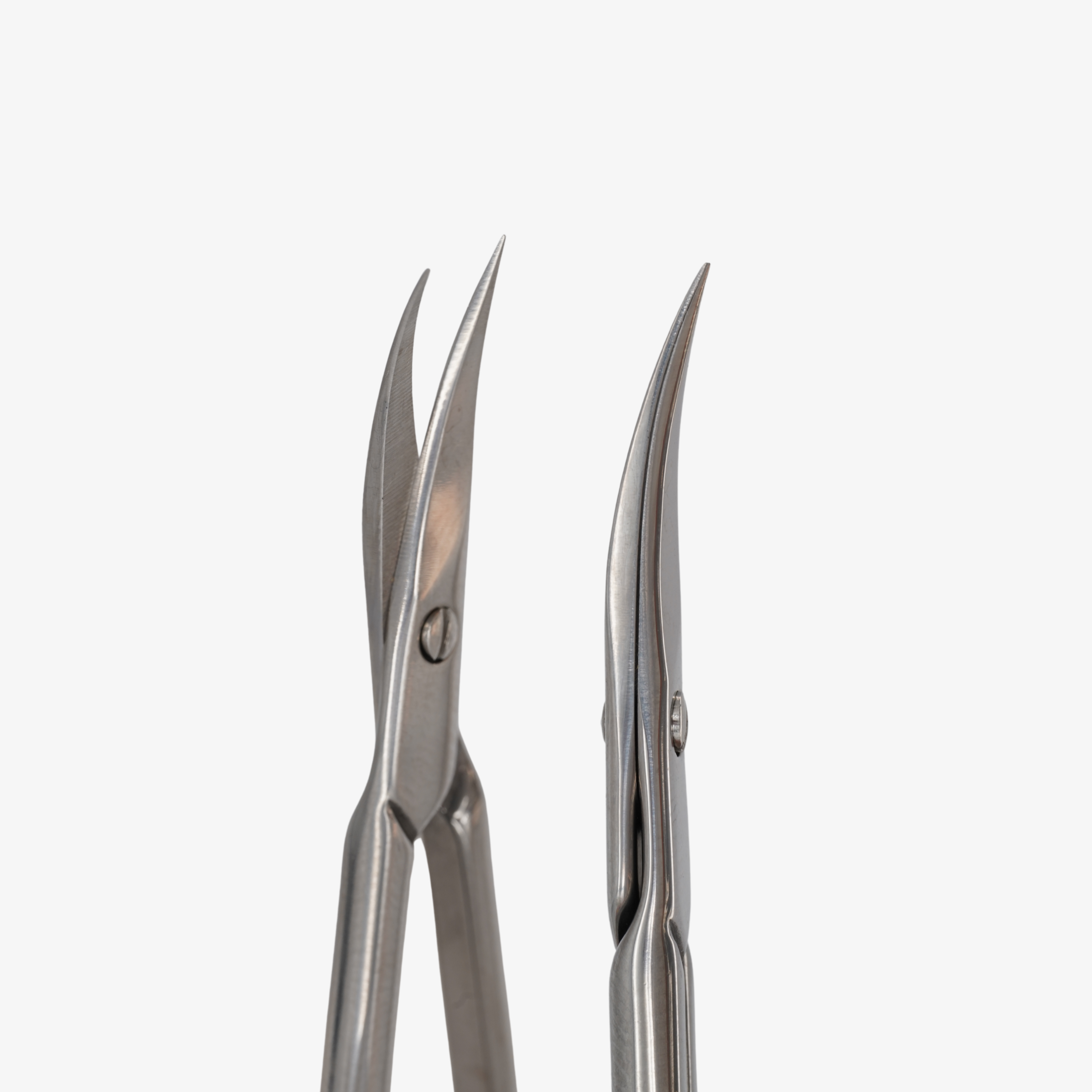 Ciseaux à cuticules A/1