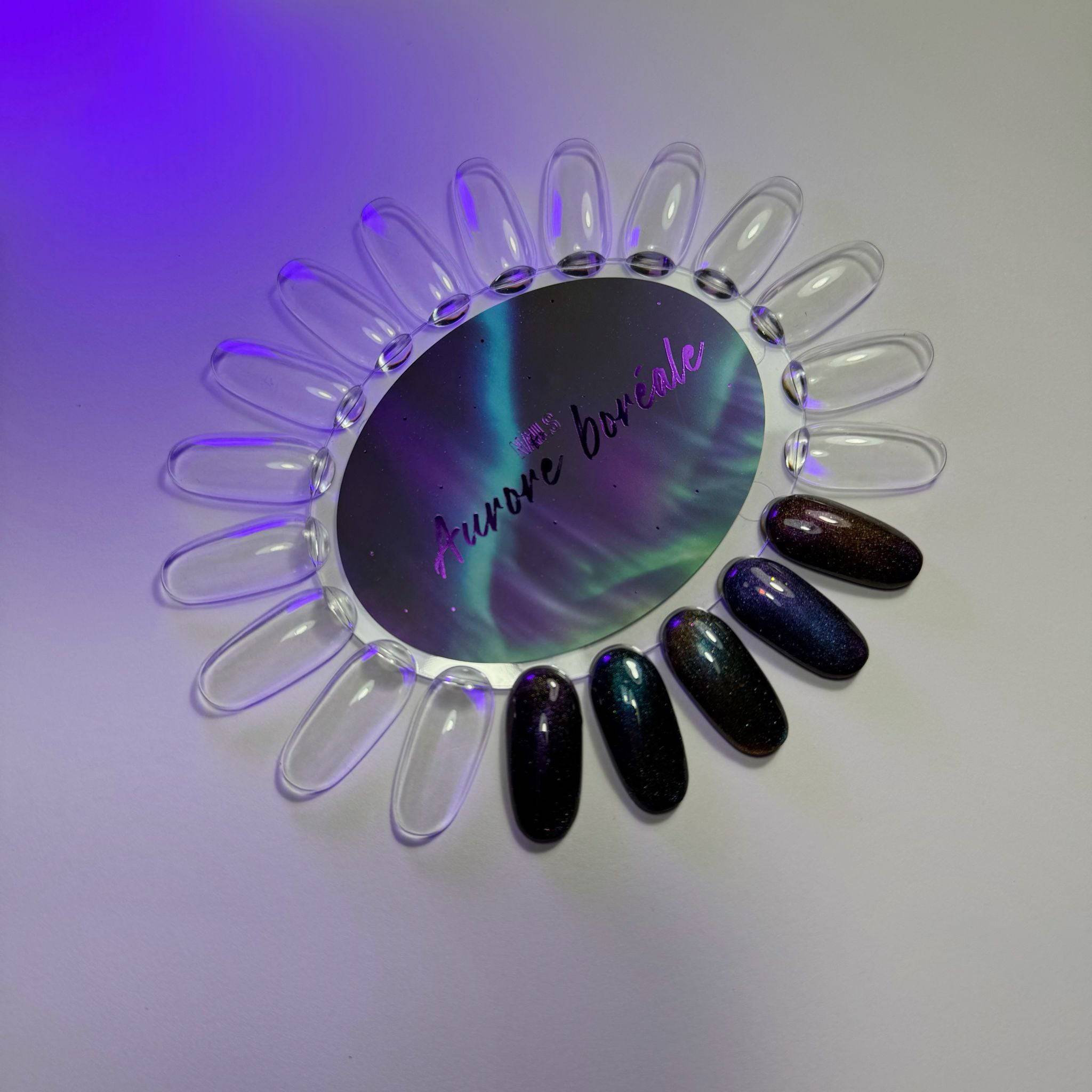 Nuancier rond Aurore boréal - Nails frs
