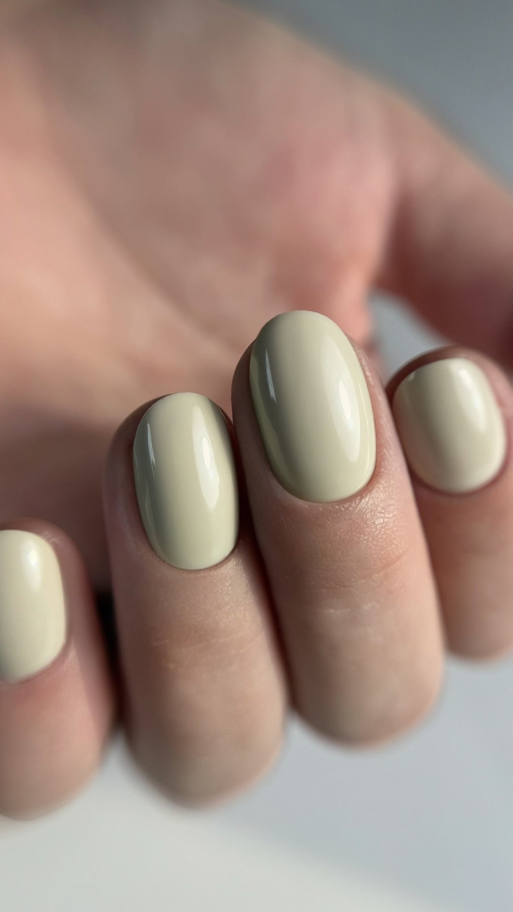 Gel polish Petal - NAILS FRS