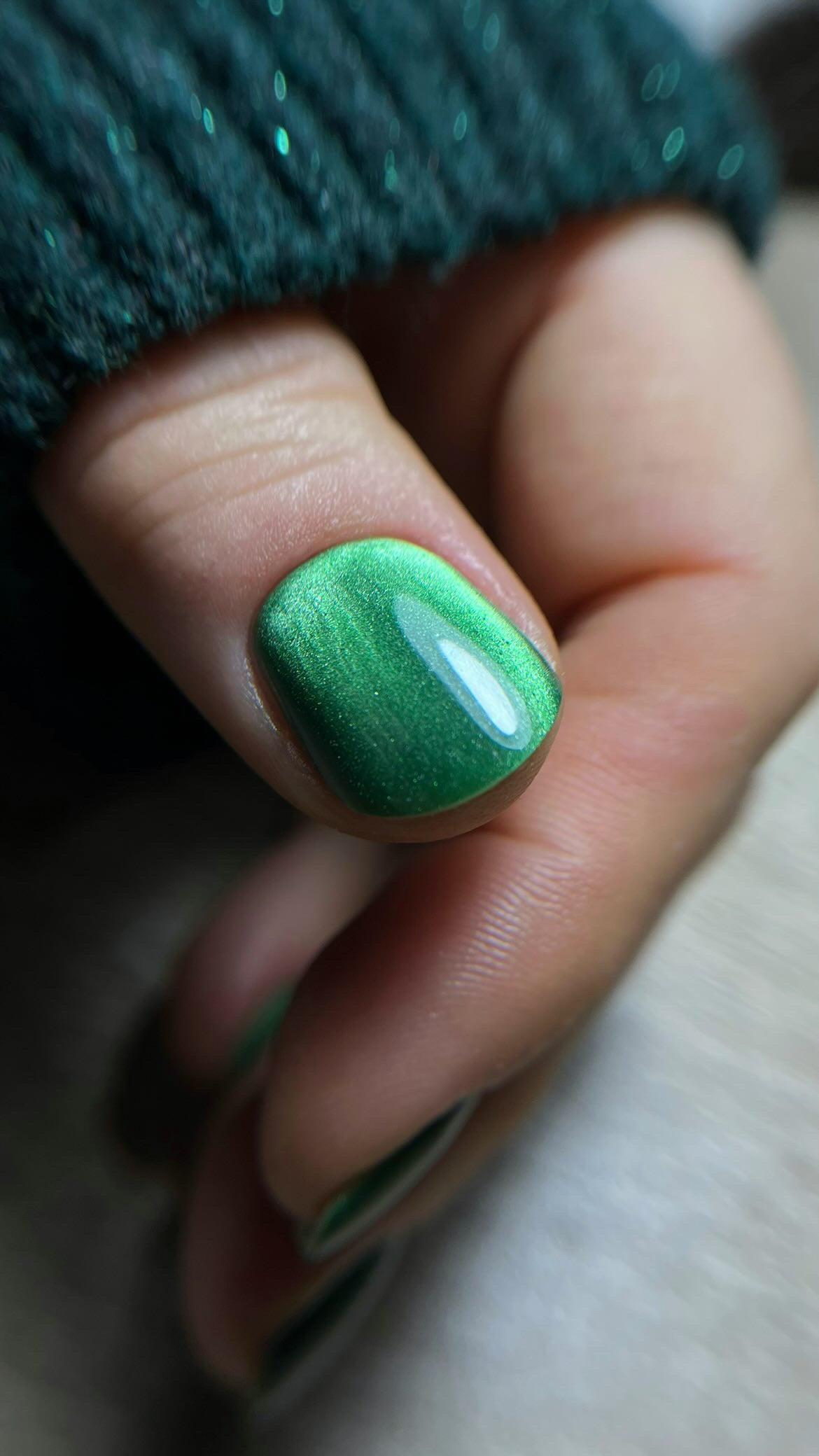 Gel polish Midnight green